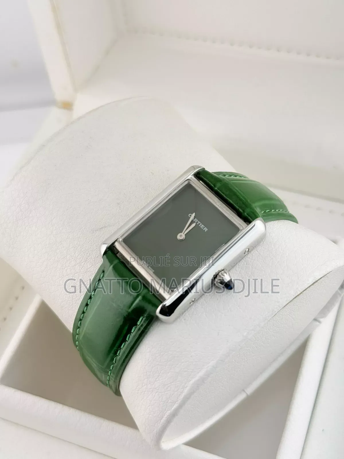 Montres Cartier Authentique Et Élégante