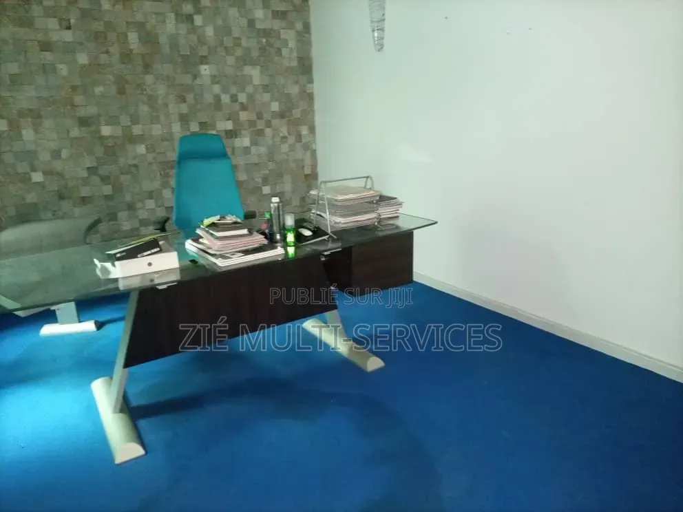 Meublé 14chbre Duplex dans Zié Multi-Service, Cocody à Vendre