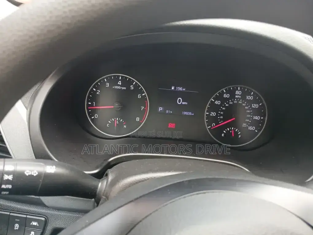 Kia Seltos 2023 Gris