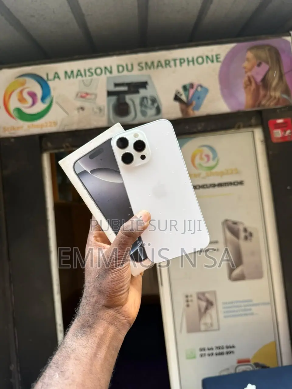 Nouveau Apple iPhone 16 Pro Max 256 GB Gris
