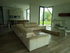 Meublé 18chbre Duplex dans Zié Multi-Service, Cocody à Vendre