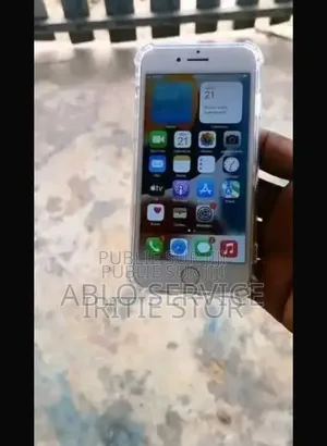 Nouveau Apple iPhone 7 128 GB Argenté