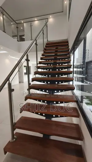 4chbre Villa dans Duc Mohamed, Cocody à Vendre