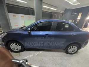 Suzuki Dzire 2025 Gris
