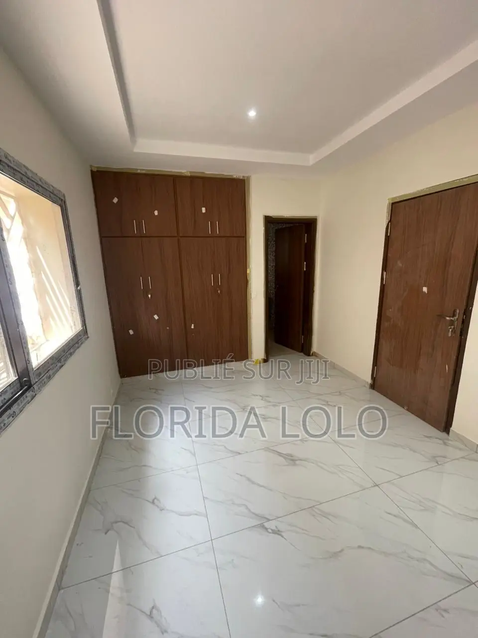 4chbre Duplex dans Florida Lolo, Cocody à Louer