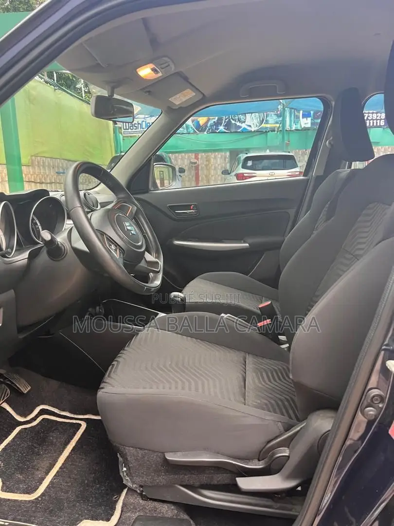 Suzuki Swift 2022 Bleu