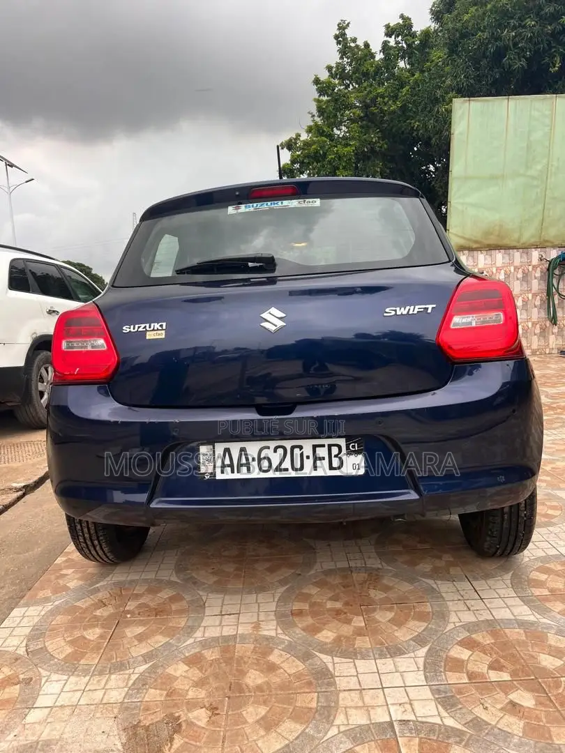 Suzuki Swift 2022 Bleu