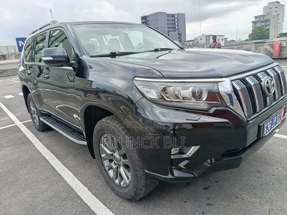 Toyota Land Cruiser Prado 2019 Noir