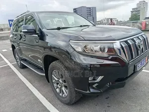 Toyota Land Cruiser Prado 2019 Noir