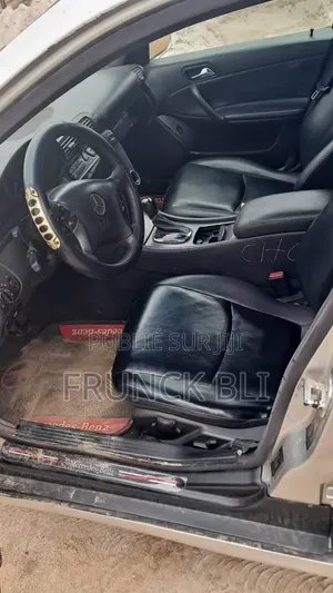 Mercedes-Benz C230 2000 Gris