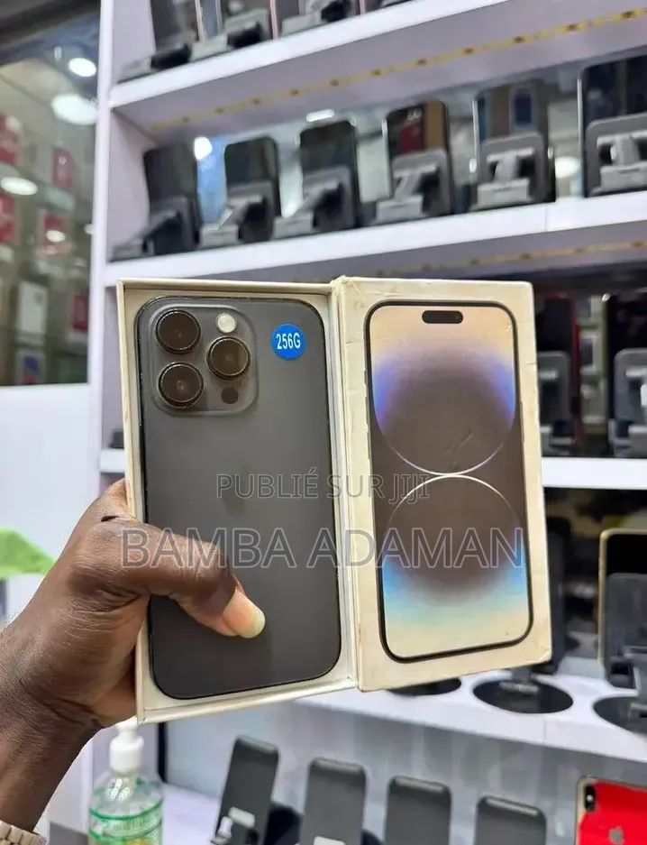 Nouveau Apple iPhone 14 Pro 256 GB Noir