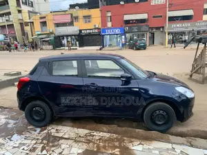 Suzuki Swift 2021 Bleu