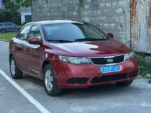 Kia Cerato 2015 Bordeaux
