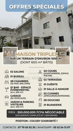 8chbre Villa dans Maison Triplexe, Cocody à Vendre