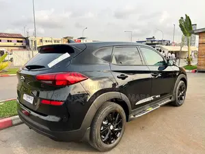 Hyundai Tucson SE 2021 Noir