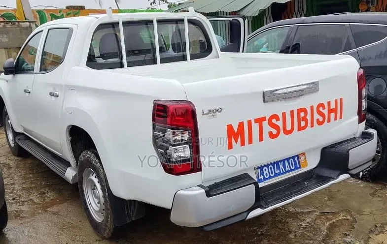 Mitsubishi L200 2020 Blanc