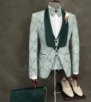 Costume 4 Pièces