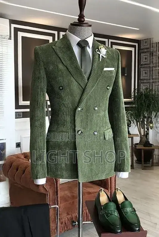 Costume 4 Pièces