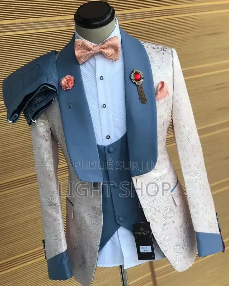 Costume 4 Pièces