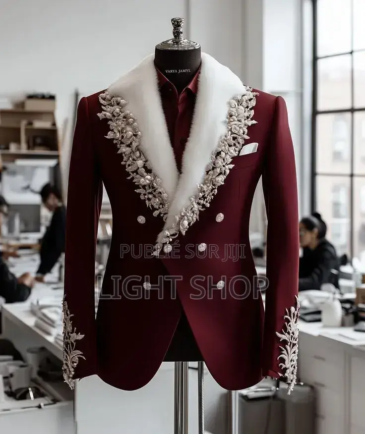 Costume 4 Pièces
