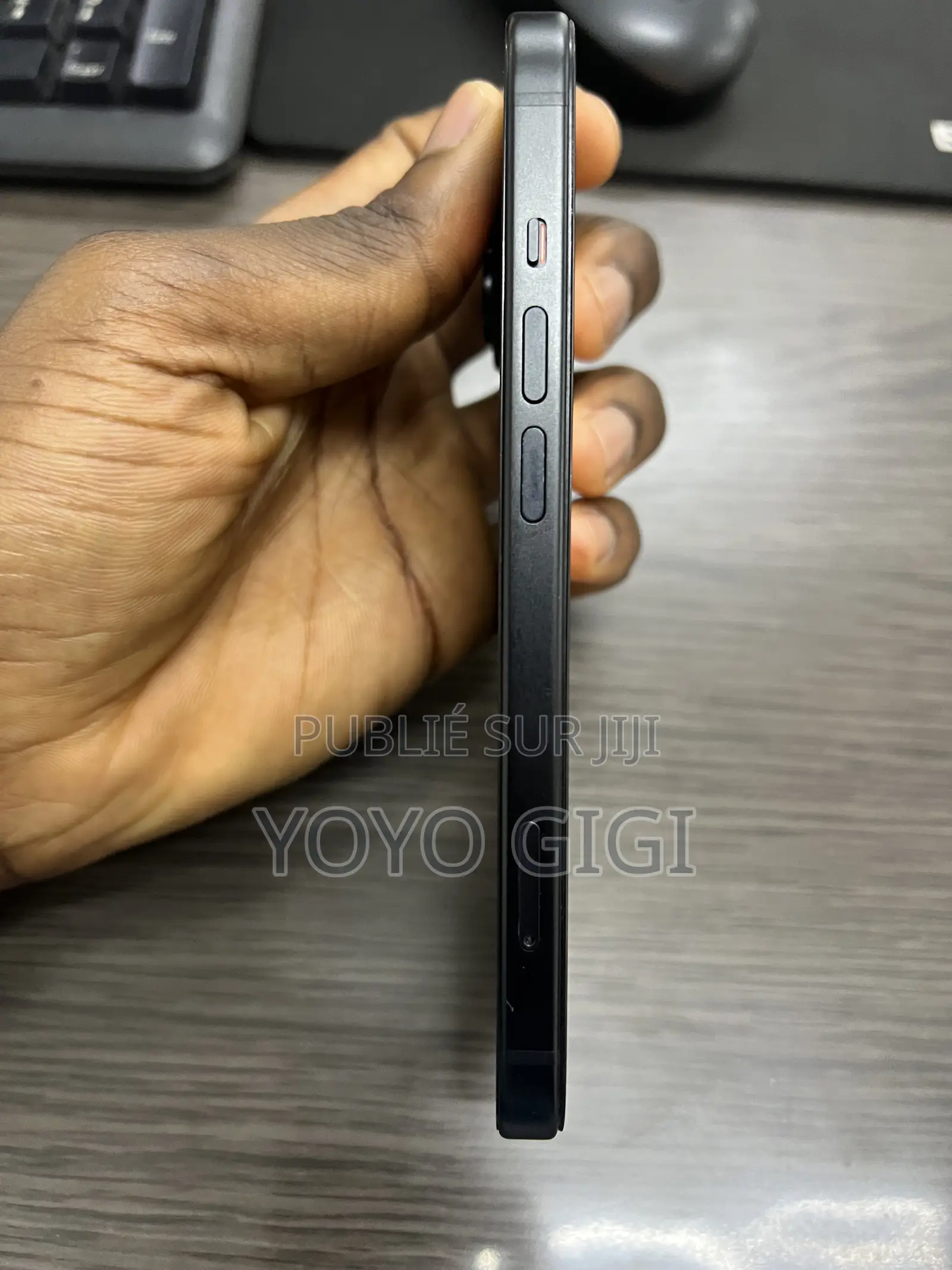 Apple iPhone 15 128 GB Noir