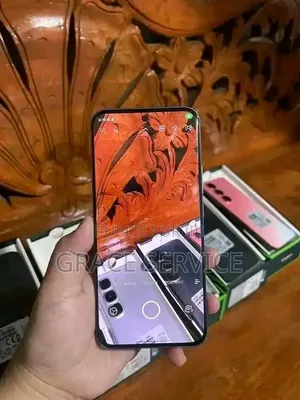 Nouveau Infinix Hot 60 Pro+ 256 GB Bronze