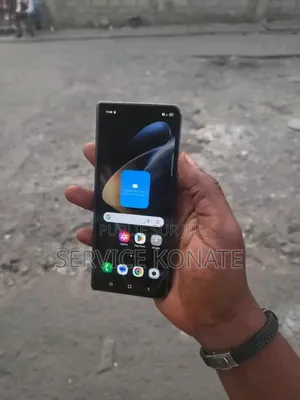 Nouveau Samsung Galaxy Fold 512 GB Autre