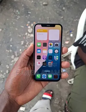Nouveau Apple iPhone 11 Pro 256 GB Noir