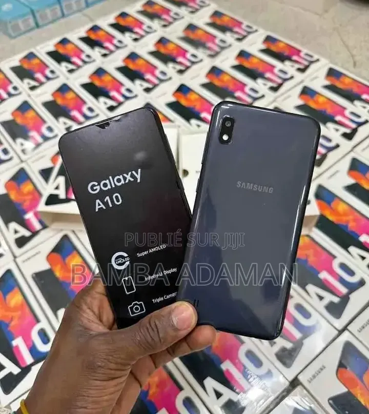 Nouveau Samsung Galaxy A10 32 GB Noir
