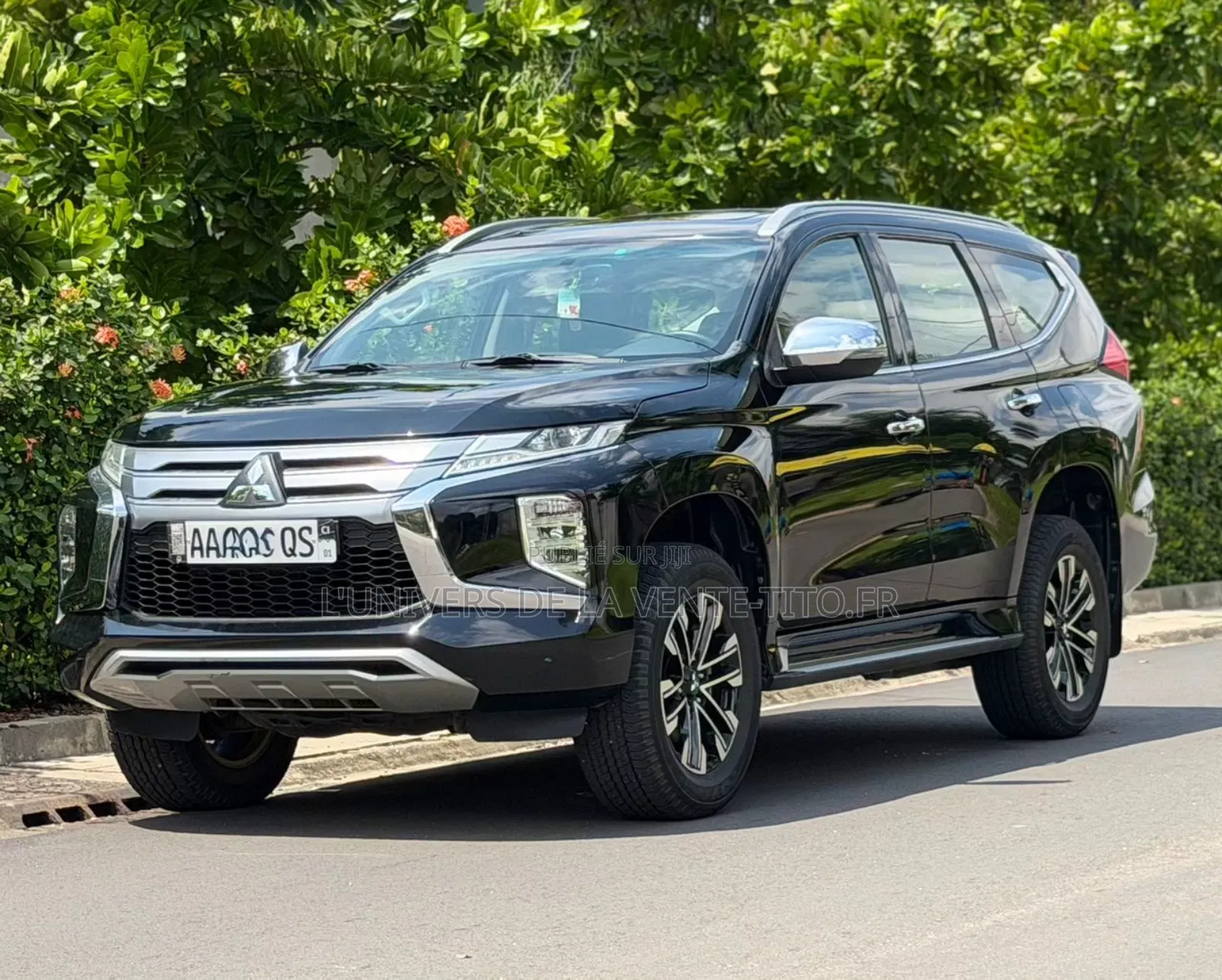 Mitsubishi Montero 2025 Noir