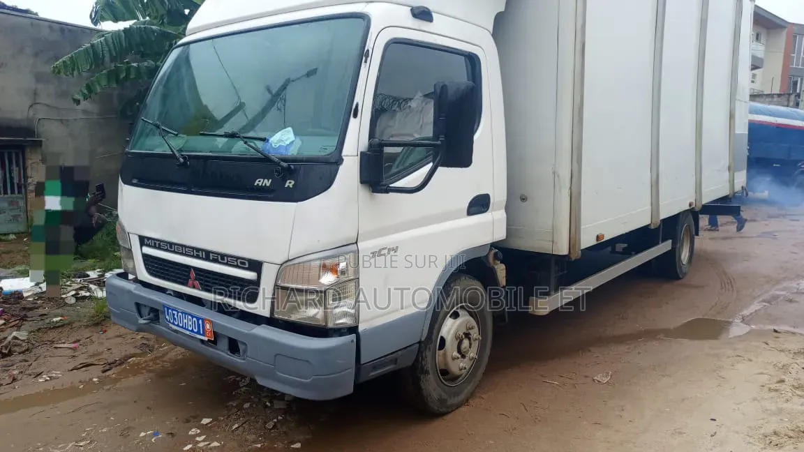 Mitsubishi Canter Fuso