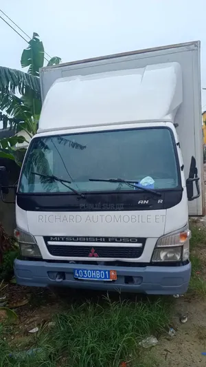 Mitsubishi Canter Fuso
