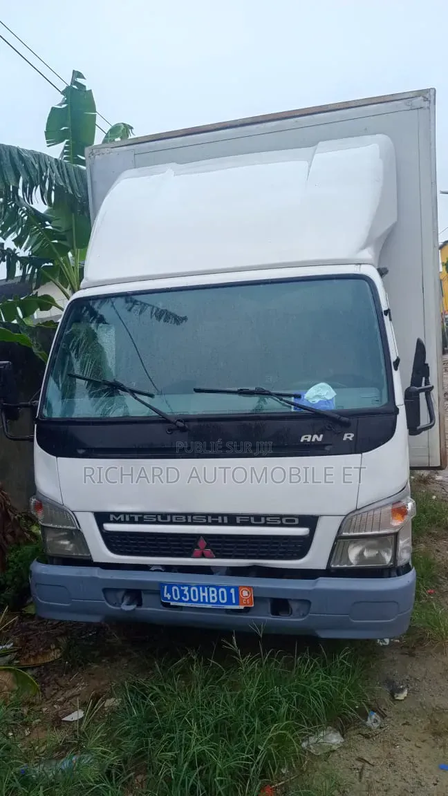 Mitsubishi Canter Fuso
