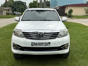 Toyota Fortuner 2015 Blanc