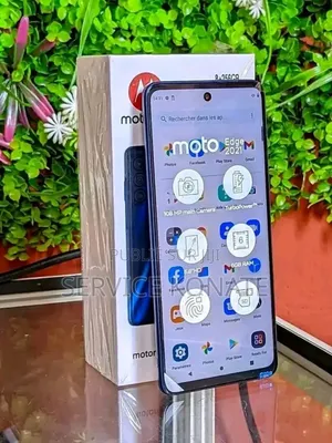 Nouveau Motorola Aura Autre