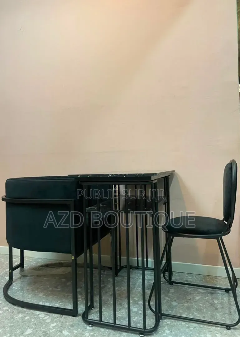 Table Onglerie + 2 Fauteuils