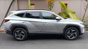 Hyundai Tucson Limited 2022 Gris