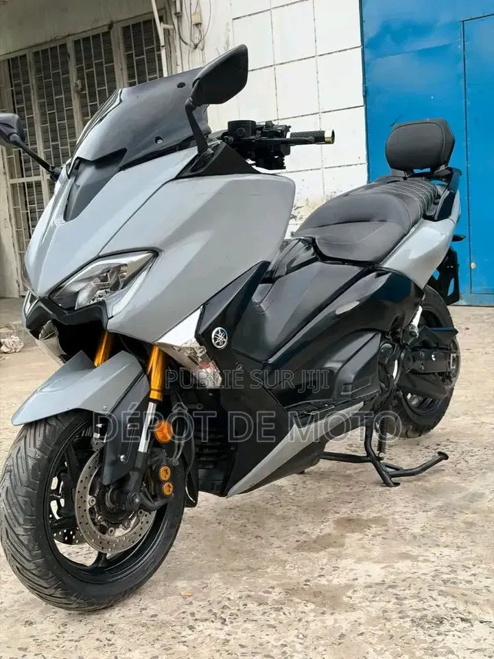 Nouveau Yamaha Autre 2024 Gris