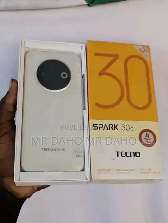 Nouveau Tecno Spark 30C 128 GB Doré