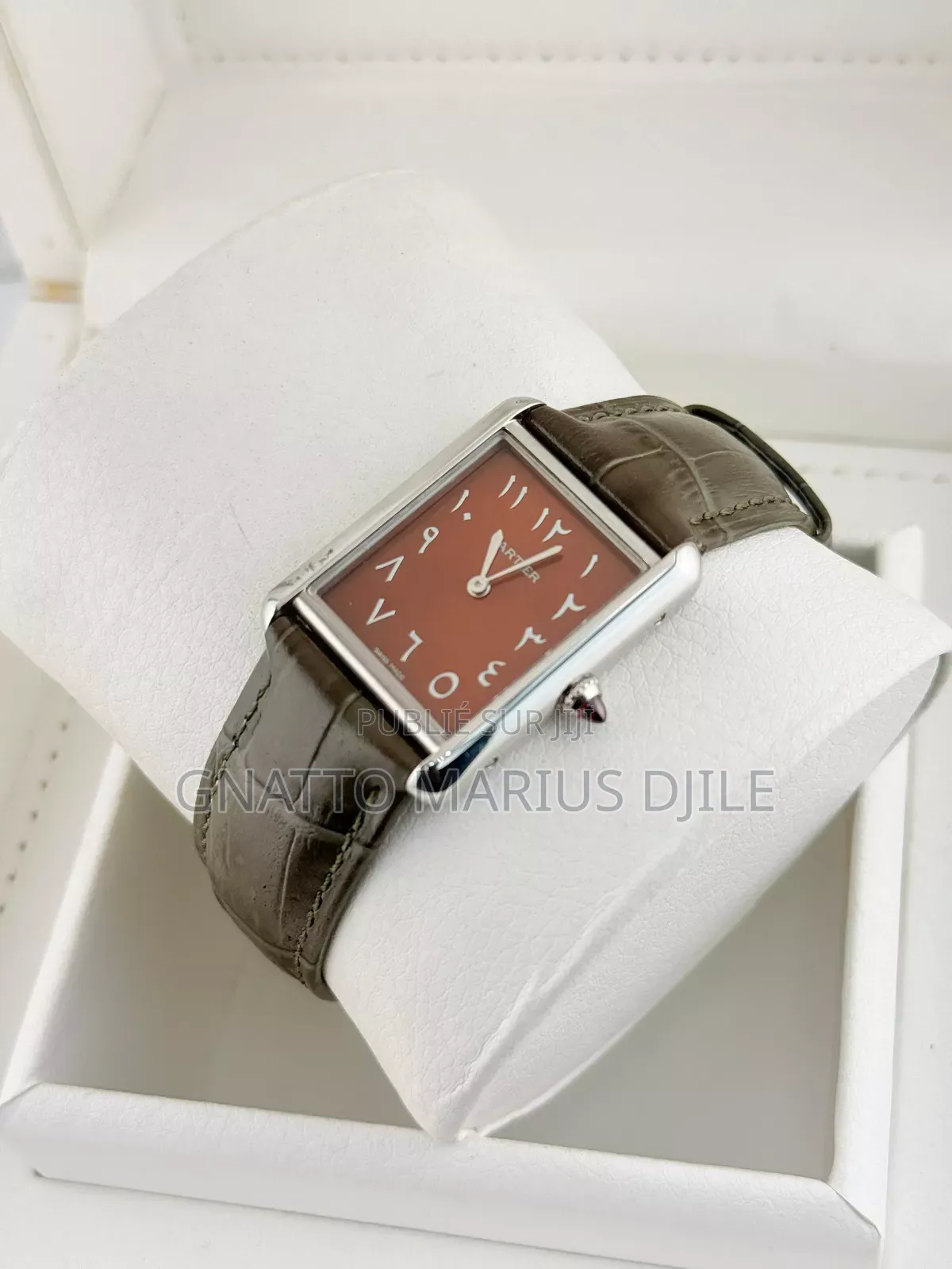 Montres Cartier Authentique Et Élégante