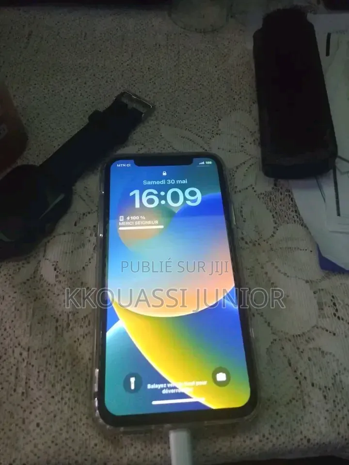 Nouveau Apple iPhone X 64 GB Autre
