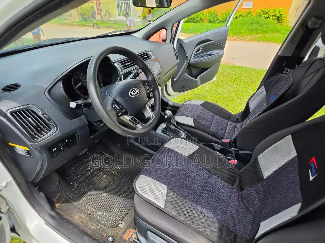 Kia Rio 2016 Blanc
