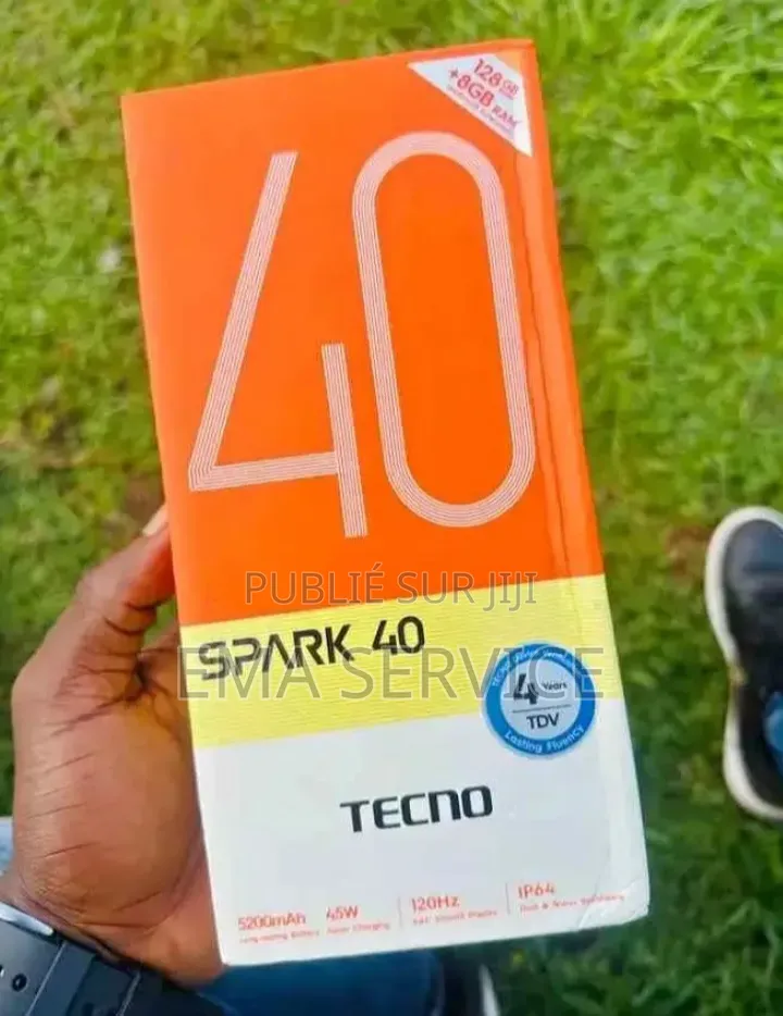 Nouveau Tecno Spark 40 128 GB Bleu