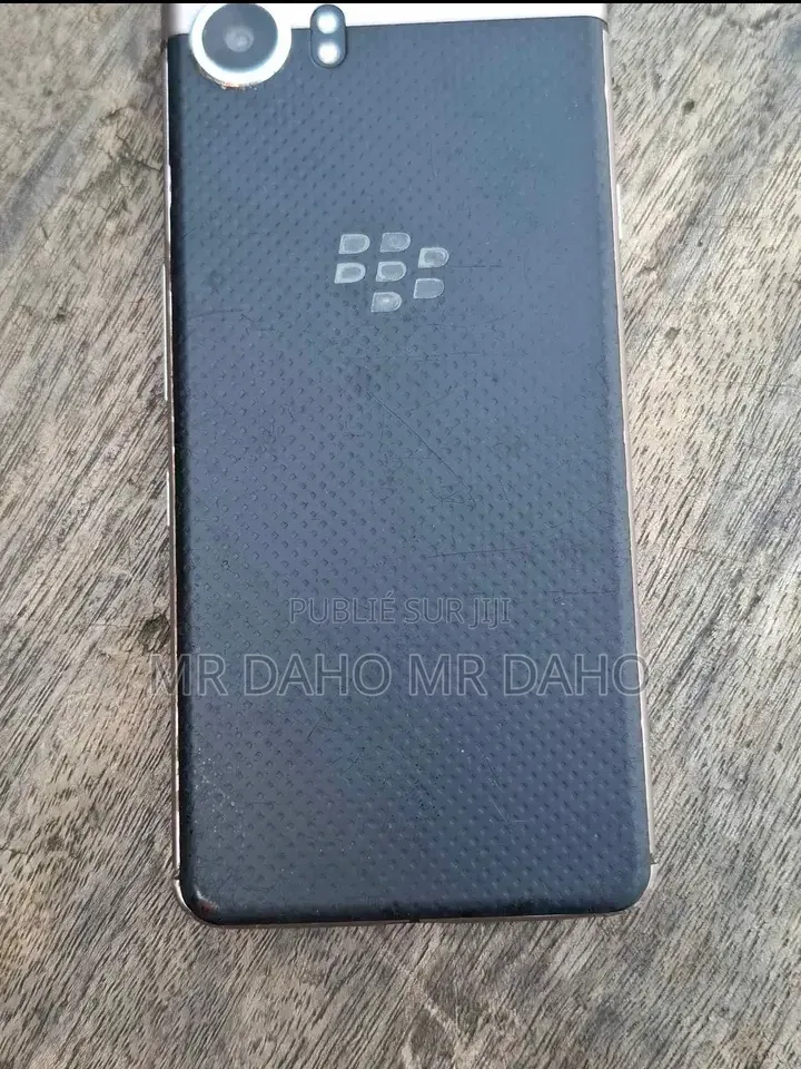 Nouveau BlackBerry 7100i Noir