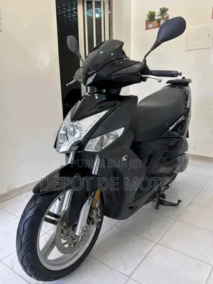 Nouveau Yamaha DT125 2025 Noir