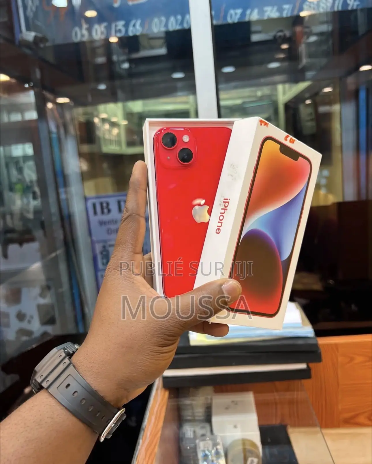 Nouveau Apple iPhone 13 128 GB Rouge