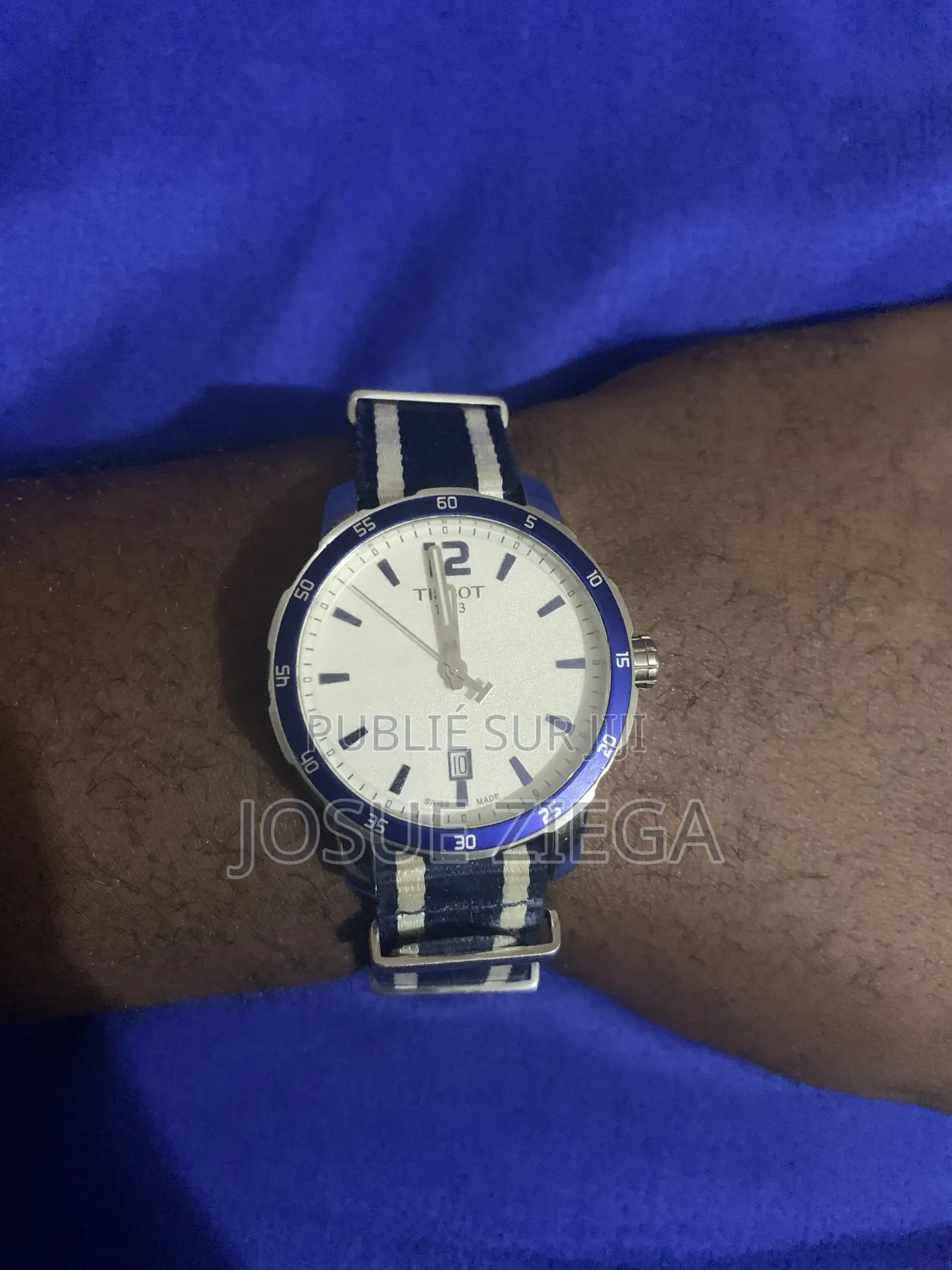 Montre Tissot Quickster 100 % Authentique.