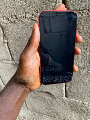 Nouveau Apple iPhone 12 128 GB Rouge