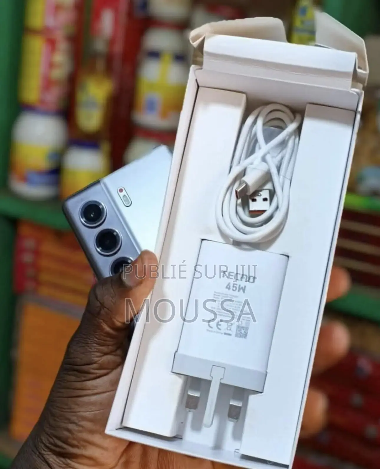 Nouveau Tecno Camon 40 Pro 4G 256 GB Gris