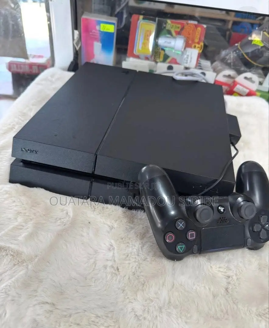 Ps4 Console